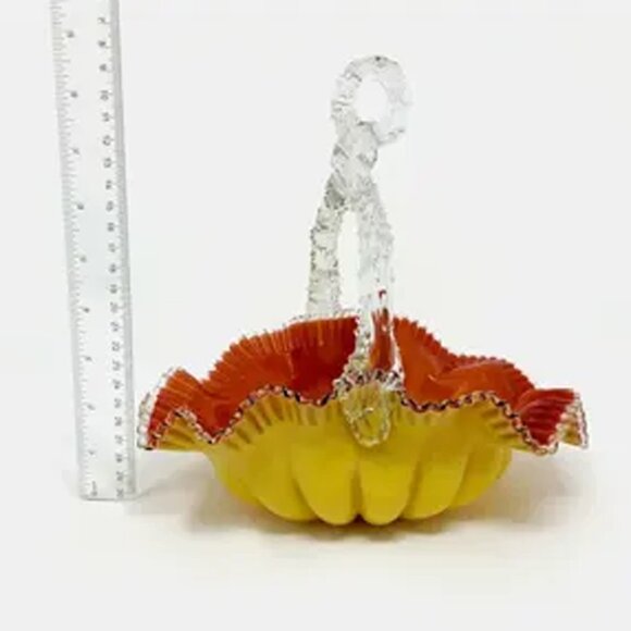 Persimmon Hand Blown Art Glass Basket With Thorn Handel - Picture 6 of 9
